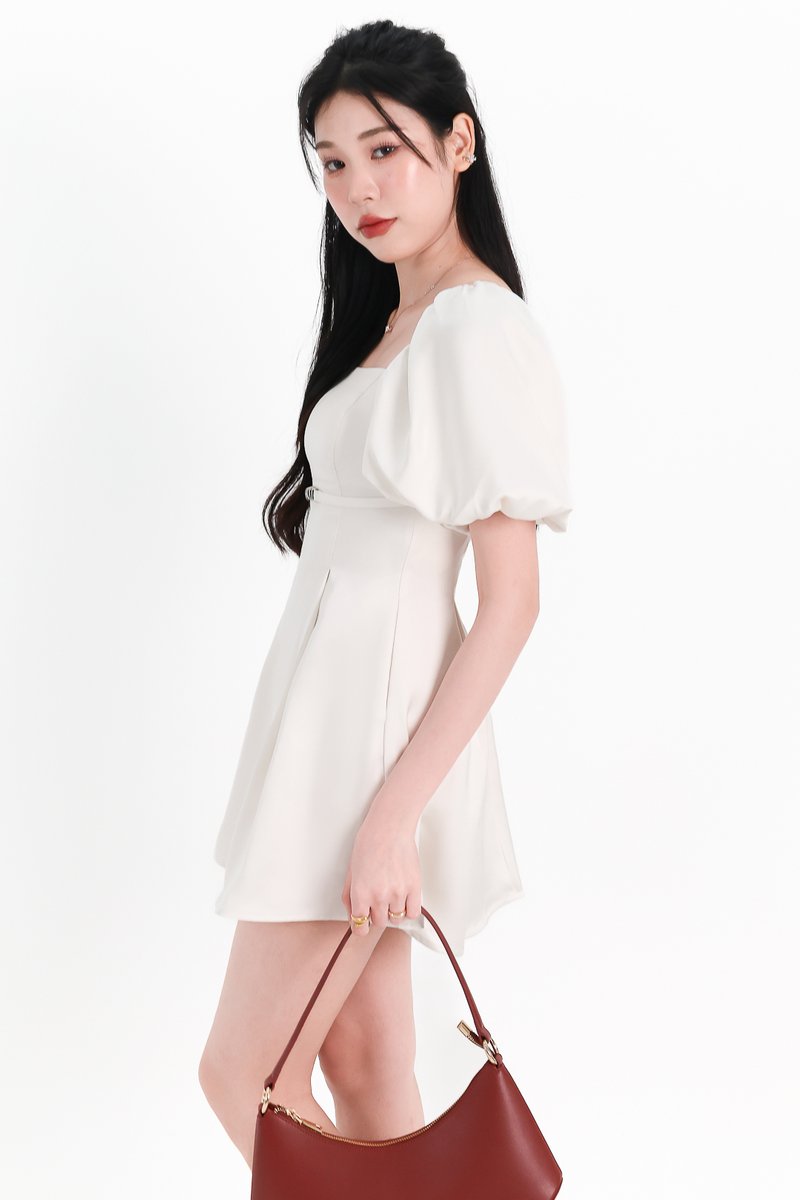 DEFECT | Peycie Puffy Sleeve Romper Dress in Pearl White in XXS