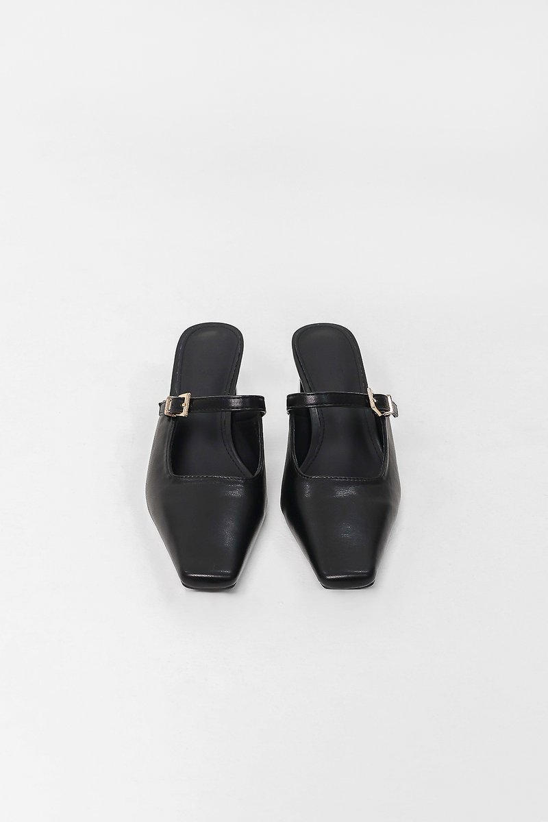 Randie Rectangular Buckle Heels in Black