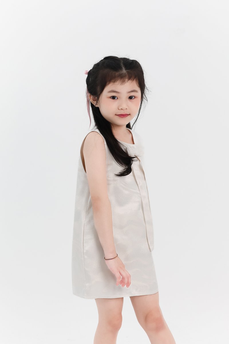 Girl Jacquard Ribbon Dress in White x Cream