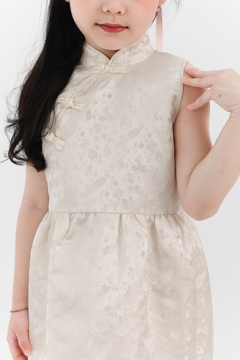 Girl Oriental Cheongsam Dress in Champagne
