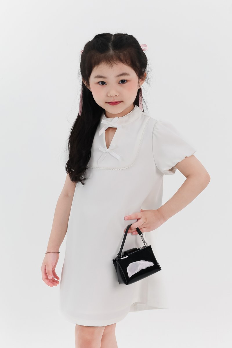 Girl Puffy Sleeve Ribbon Dress in White
