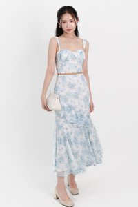 Fauna Floral Printed Co-ord Maxi Skirt in Blue Florals ( Petite Length ) Fauna Floral Printed Co-ord Maxi Skirt in Blue Florals ( Petite Length )