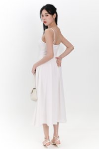 DEFECT | Theresa Trimmings Midaxi Dress in White in M DEFECT | Theresa Trimmings Midaxi Dress in White in M