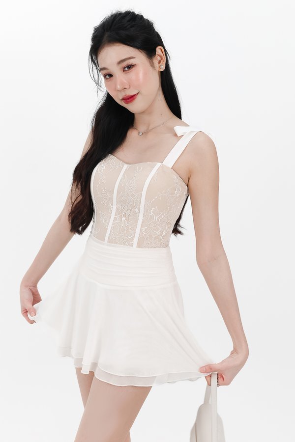 Larel Lace Tie Top in White x Nude