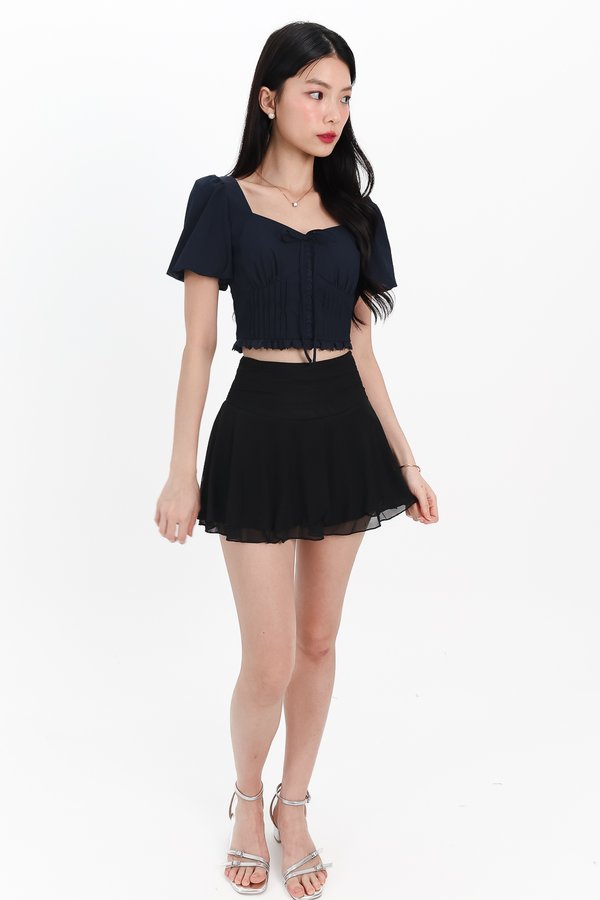 Lyrie Lace Trimmings Sleeved Top in Midnight