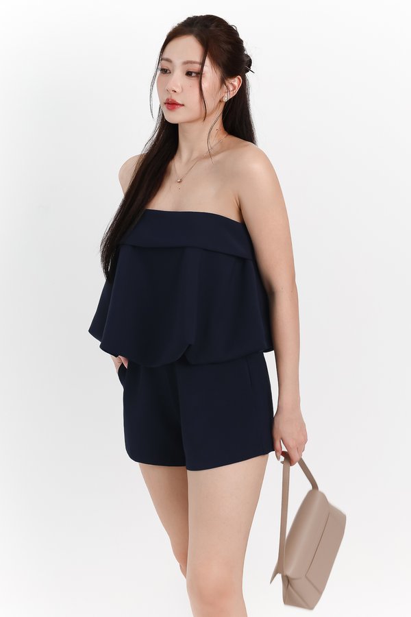 DEFECT | Bettie Bubble Tube Top in Midnight in S