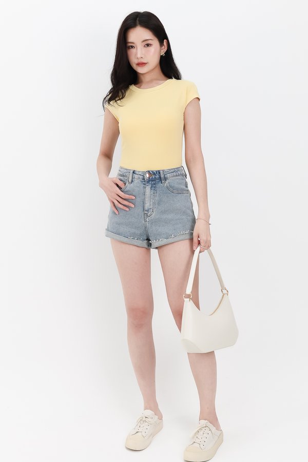 Daph Denim Shorts in Light Wash