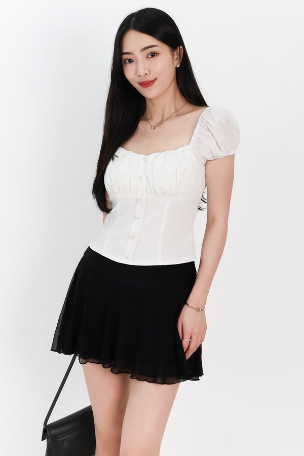 DEFECT | Sevyn Sleeved Top in White in S