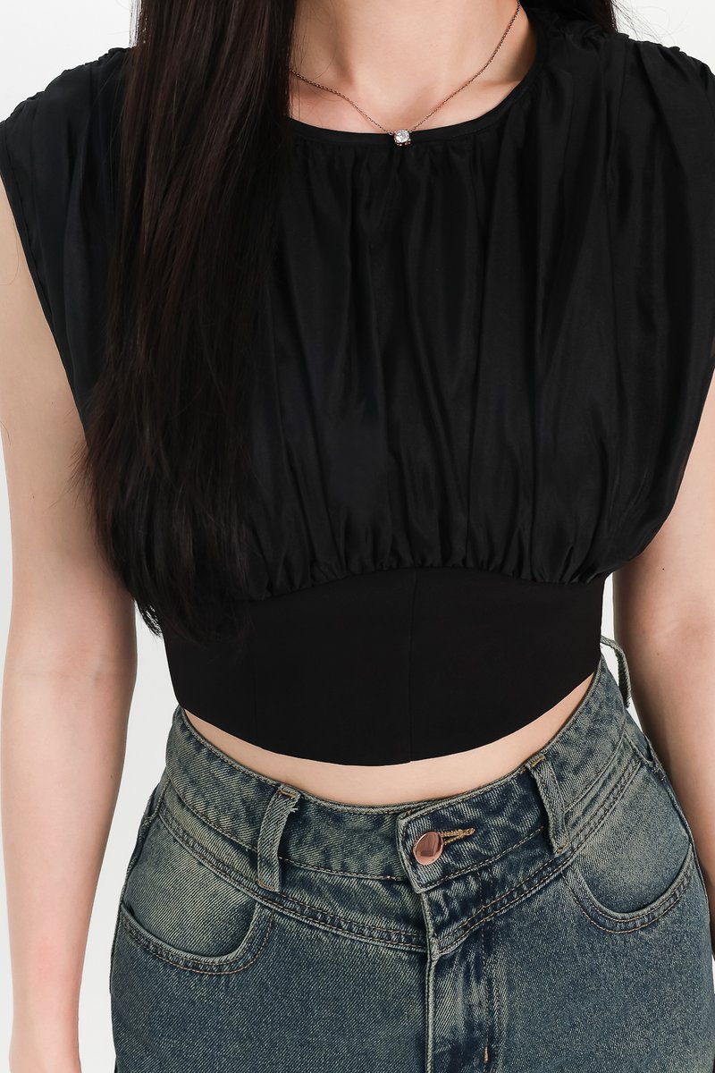 SALE EXCLUSIVE | Rei Ruched Top in Black SALE EXCLUSIVE | Rei Ruched Top in Black