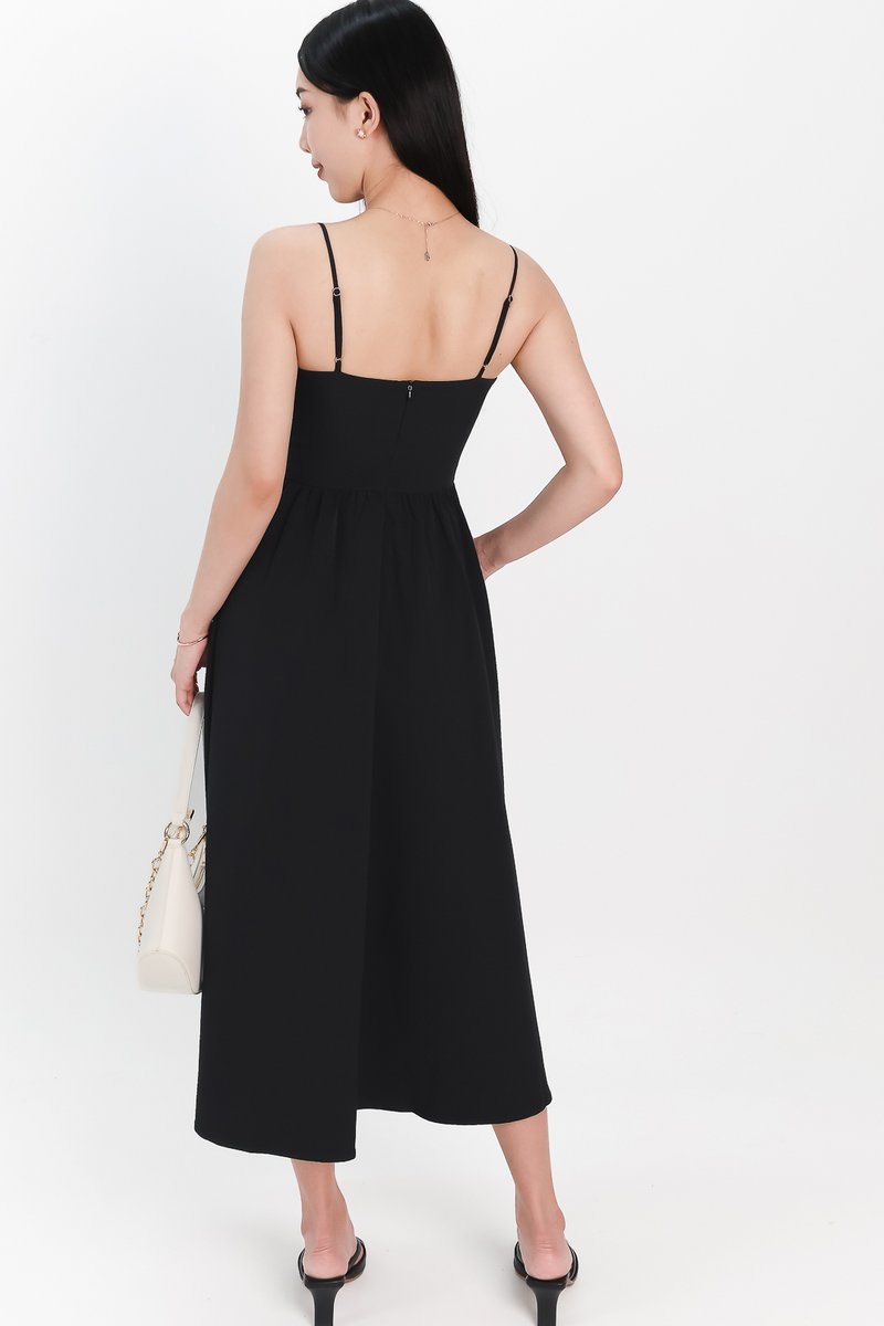 SALE EXCLUSIVE | Carlyn Corset-like Midaxi in Black