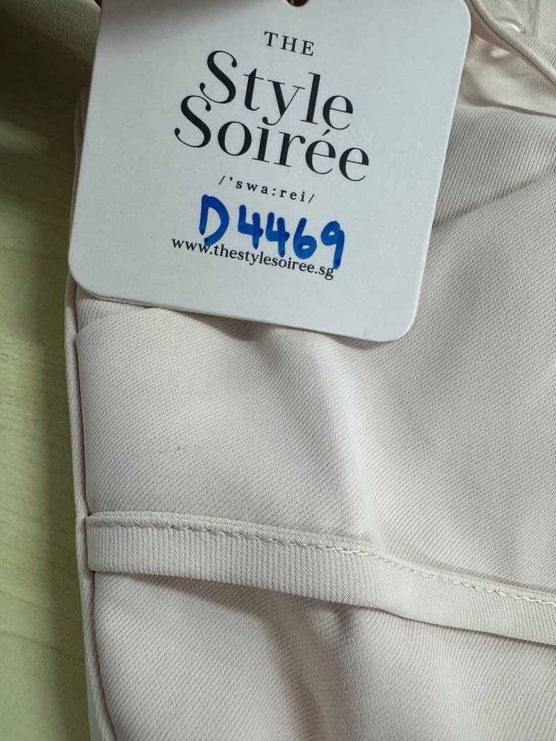 DEFECT | Brynn Bow Sleeveless Top in Light Pink in XS DEFECT | Brynn Bow Sleeveless Top in Light Pink in XS