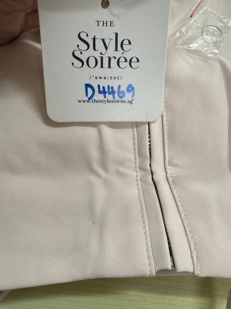 DEFECT | Brynn Bow Sleeveless Top in Light Pink in XS DEFECT | Brynn Bow Sleeveless Top in Light Pink in XS