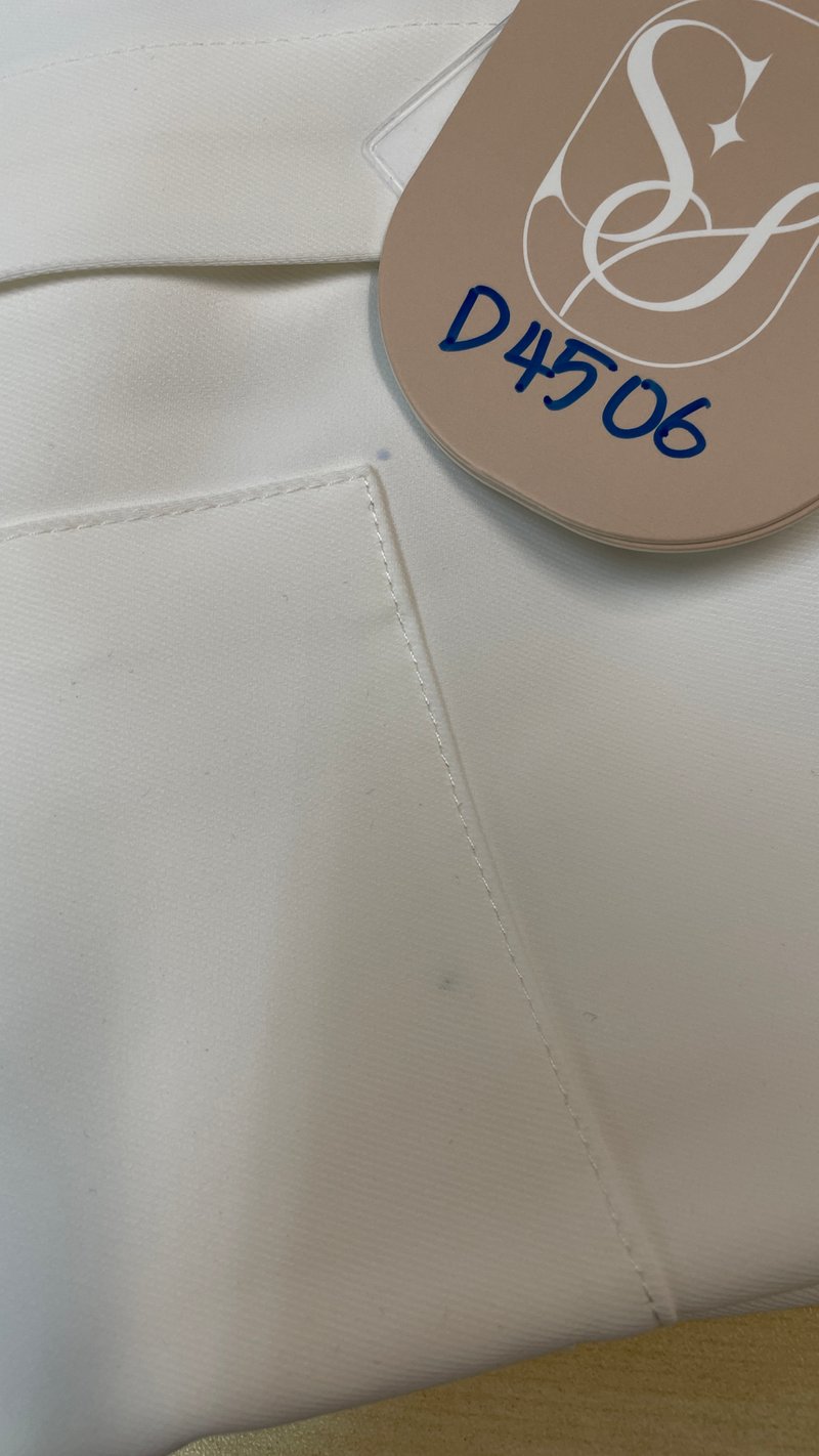 Defect | Men Mandarin Collar Shirt in White in XL