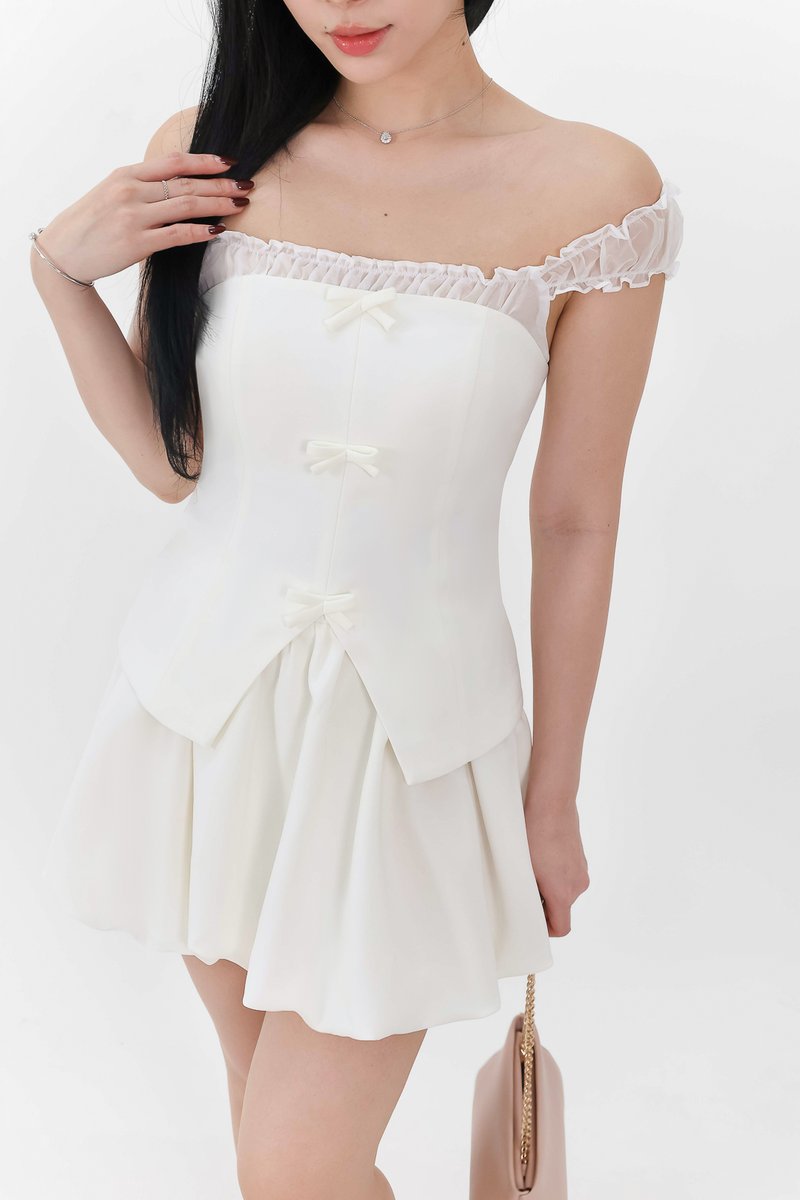 DEFECT | Cindi Co-ord Offshoulder Top in Cream White in S