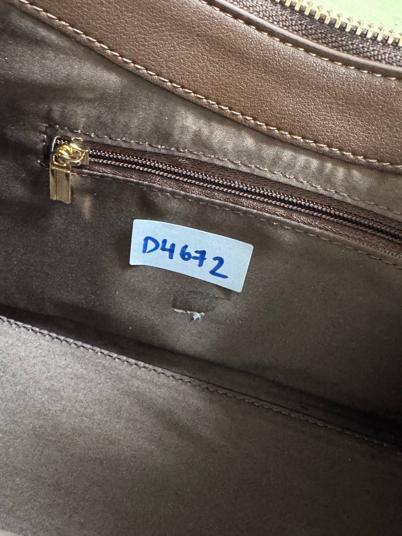 DEFECT | Cheyenne Chain Rounded Shoulder Bag in Dark Brown