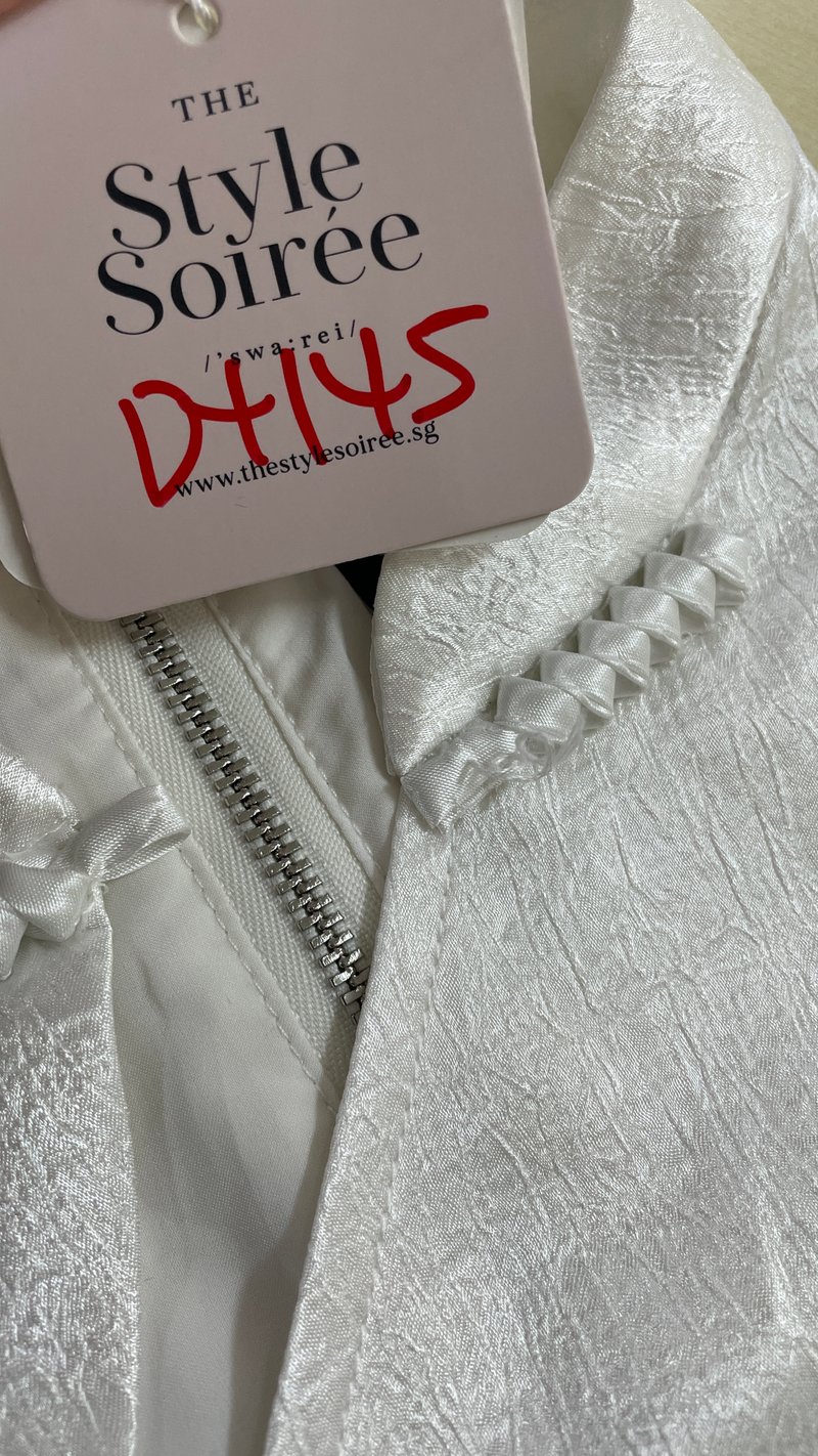 DEFECT | Cece Cheongsam Top in White in S