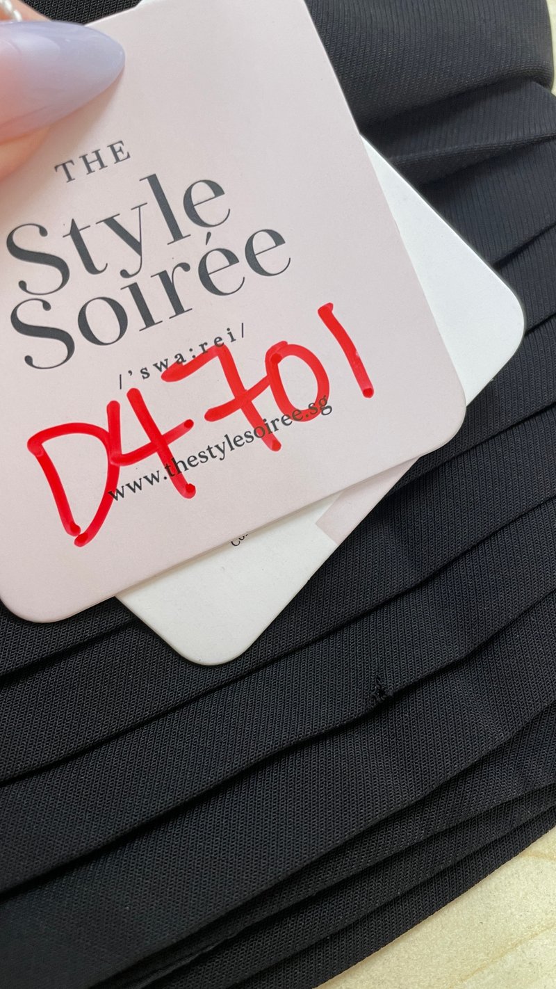 DEFECT | Caelie Chiffon Puffy Sleeve Top in Black M