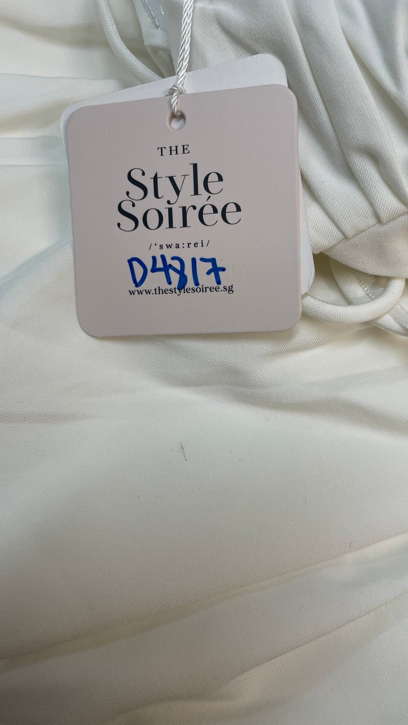 DEFECT | Tenya Tie Bustier Midaxi Dress in White in XXS