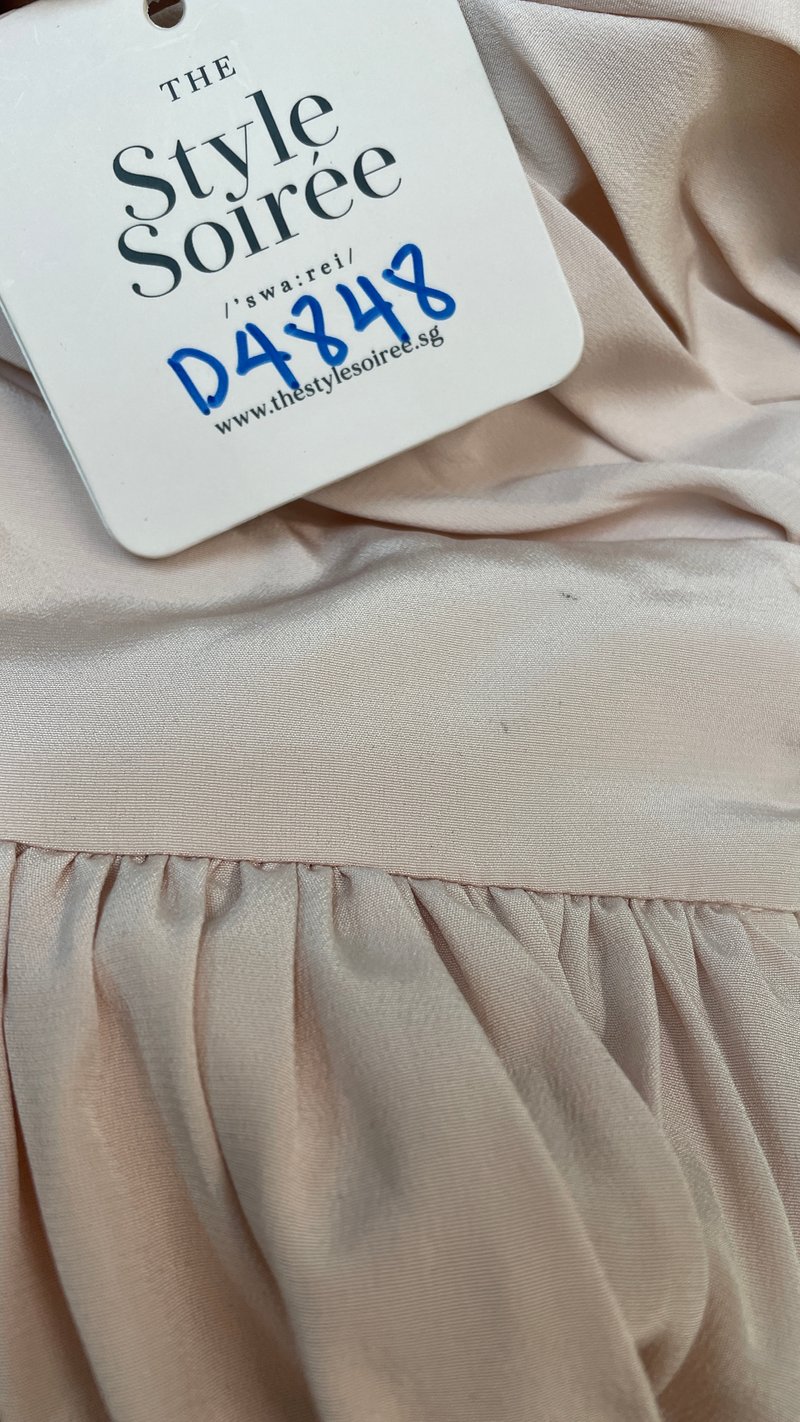 DEFECT | Tennia Twist Knot Romper Dress in Light Pink in M