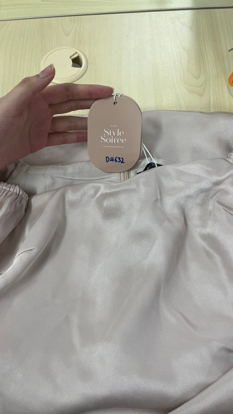 DEFECT | Sophina Sleeved Midi in Champagne Blush in M