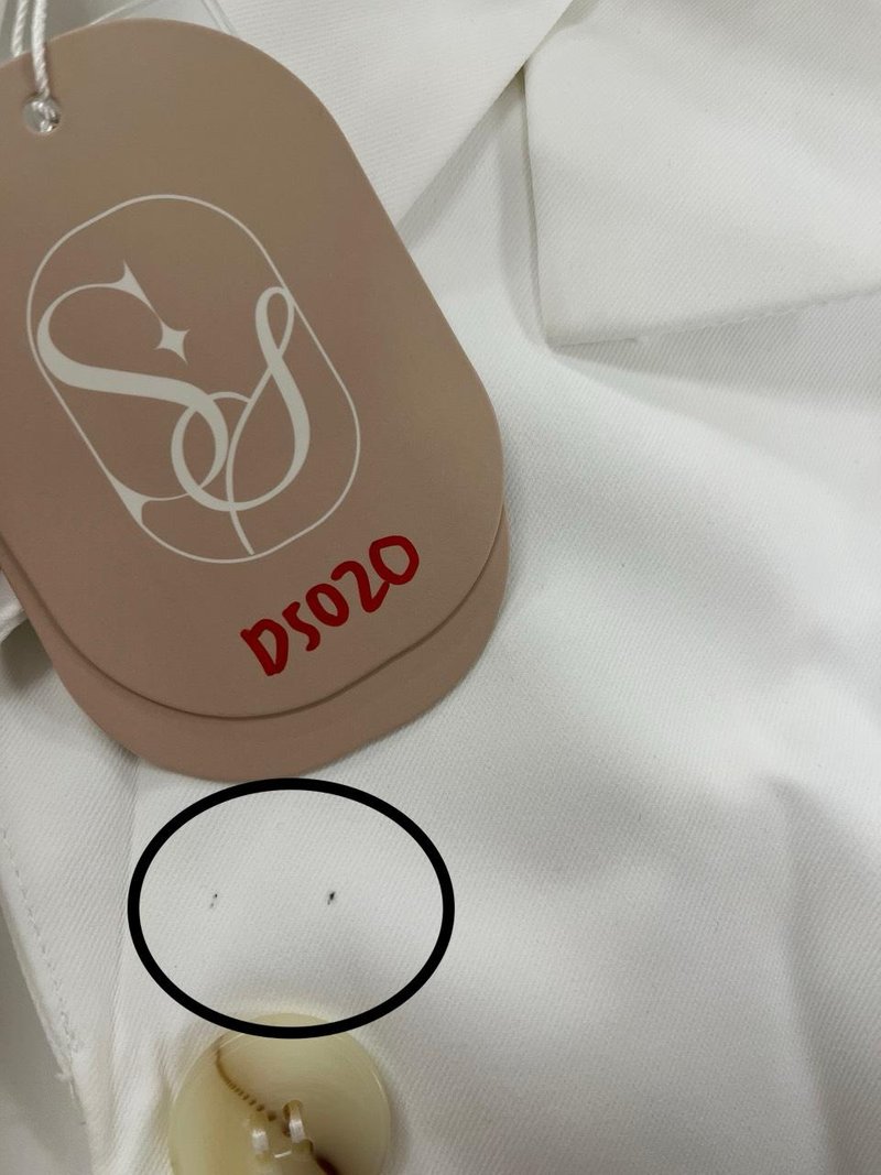 DEFECT | Catarina Co-ord Belted Blazer in White in M DEFECT | Catarina Co-ord Belted Blazer in White in M