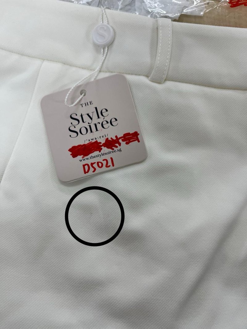 DEFECT | Berlin Belted Skorts in White in XXS DEFECT | Berlin Belted Skorts in White in XXS