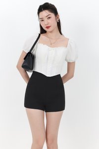 Kaline Highwaist Shorts V2 in Black