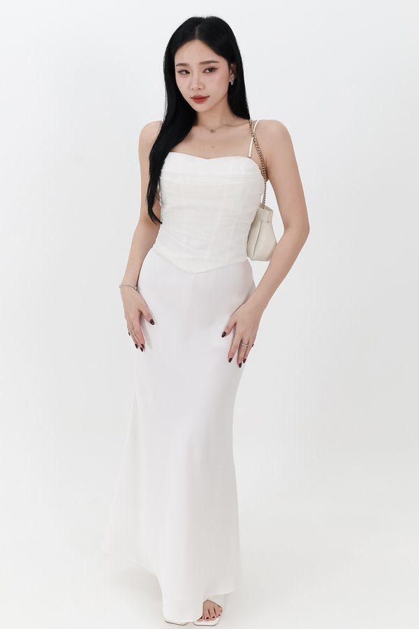 DEFECT | Chelsea Co-ord Satin Skirt in White ( Regular Length ) in XS