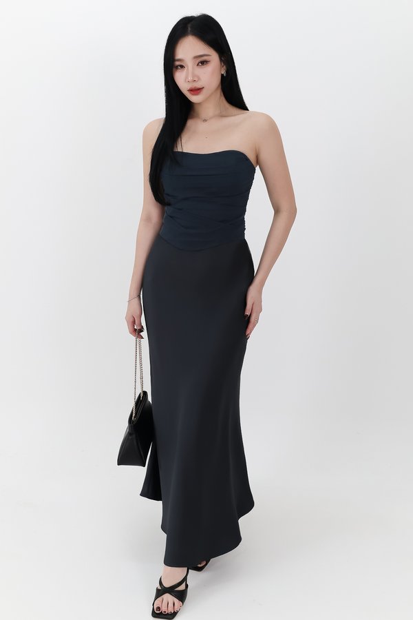 DEFECT | Chelsea Co-ord Satin Skirt in Midnight Steel ( Regular Length ) in S
