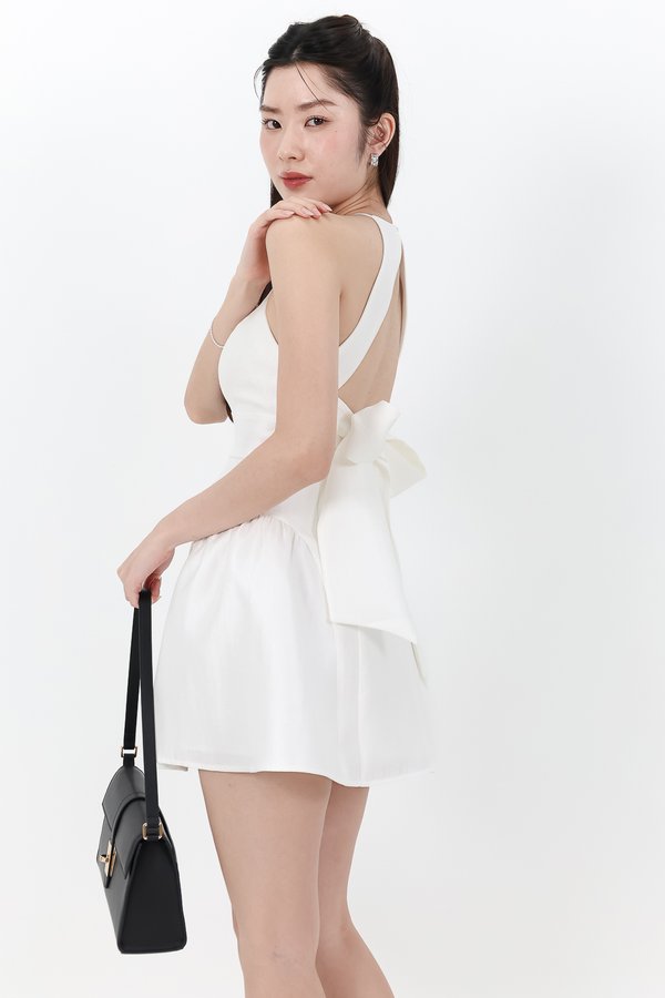 DEFECT | Heryn Halter Tie Back Dress in White in XXS