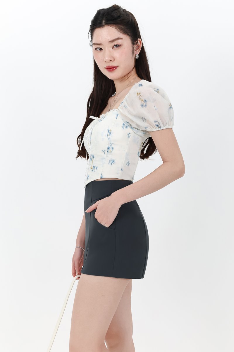 DEFECT | Cammie Corset Sleeved Top in Blue Florals in L