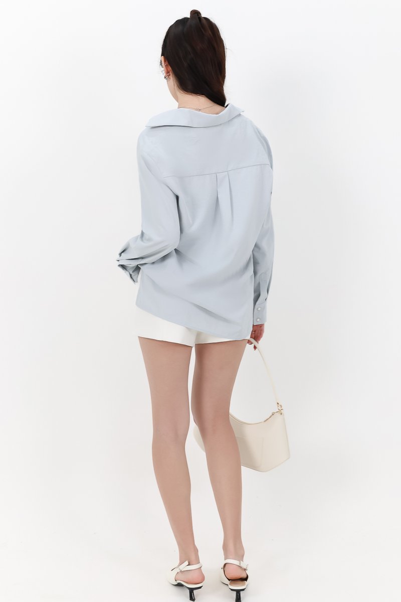DEFECT | Kaline Highwaist Shorts V2 in White in XS