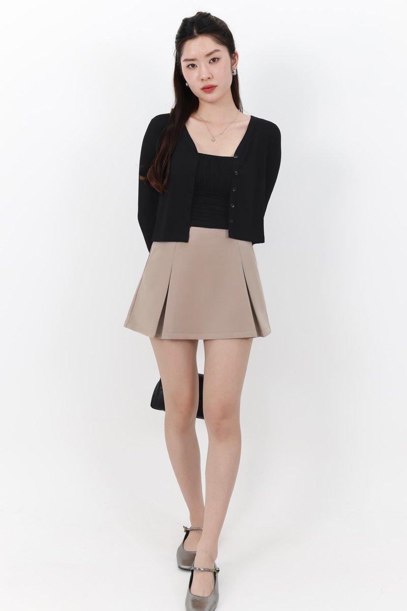 Fanny Flare Skorts in Soft Brown