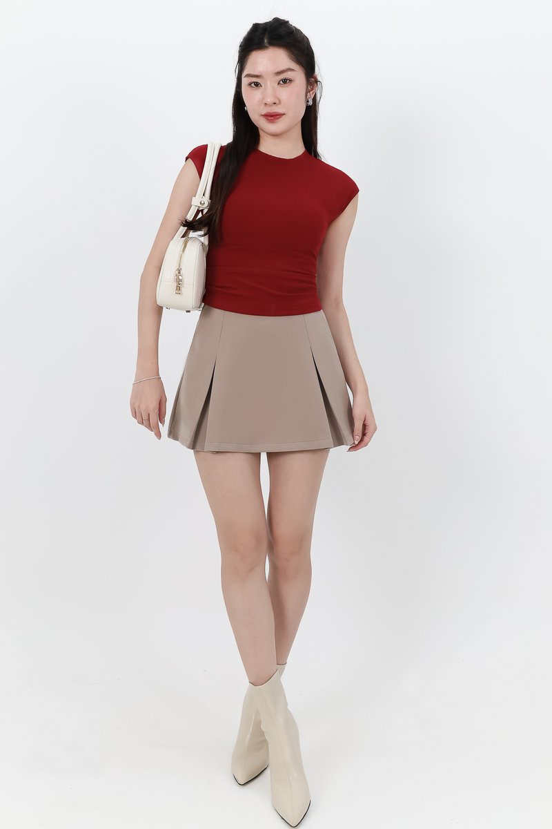 Rene Ruched Tee in Dark Red