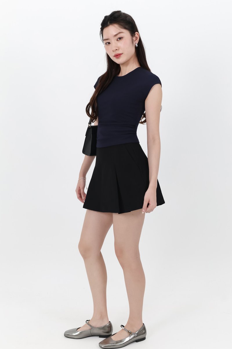 Fanny Flare Skorts in Black