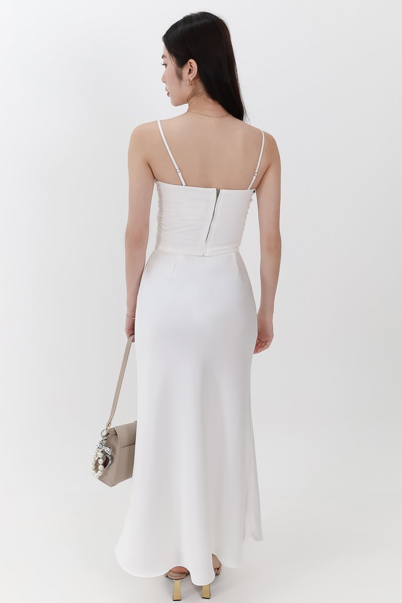 DEFECT | Chelsea Co-ord Satin Skirt in White ( Regular Length ) in XL DEFECT | Chelsea Co-ord Satin Skirt in White ( Regular Length ) in XL