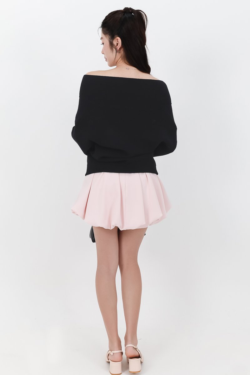 Odella Oversized Sweater Top in Black