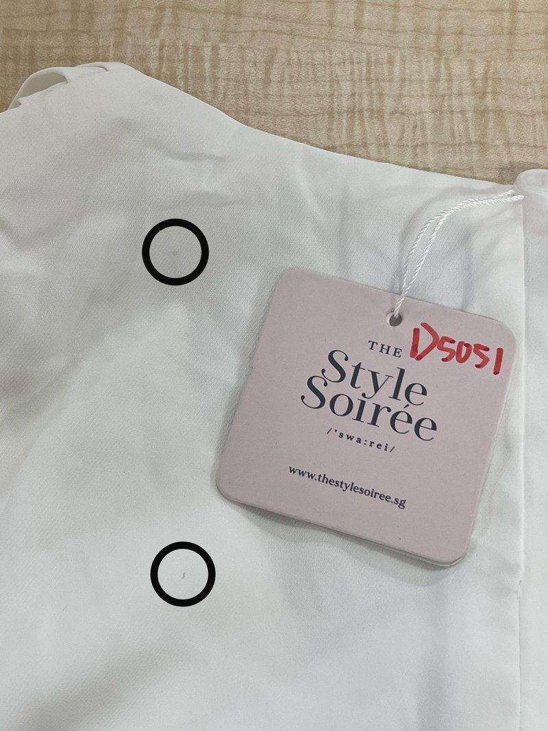 DEFECT | Caelie Chiffon Puffy Sleeve Top in White in M