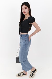 Solla Straight Cut Denim Jeans in Light Wash ( Petite Length )