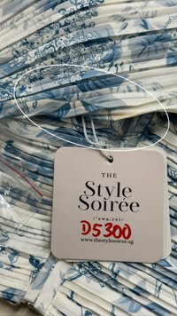 DEFECT | Prissia Pleated Halter Top in Blue Florals in L