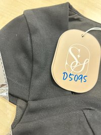 DEFECT | Seidra Sweetheart Sleeve Cropped Top in in Black in XXS