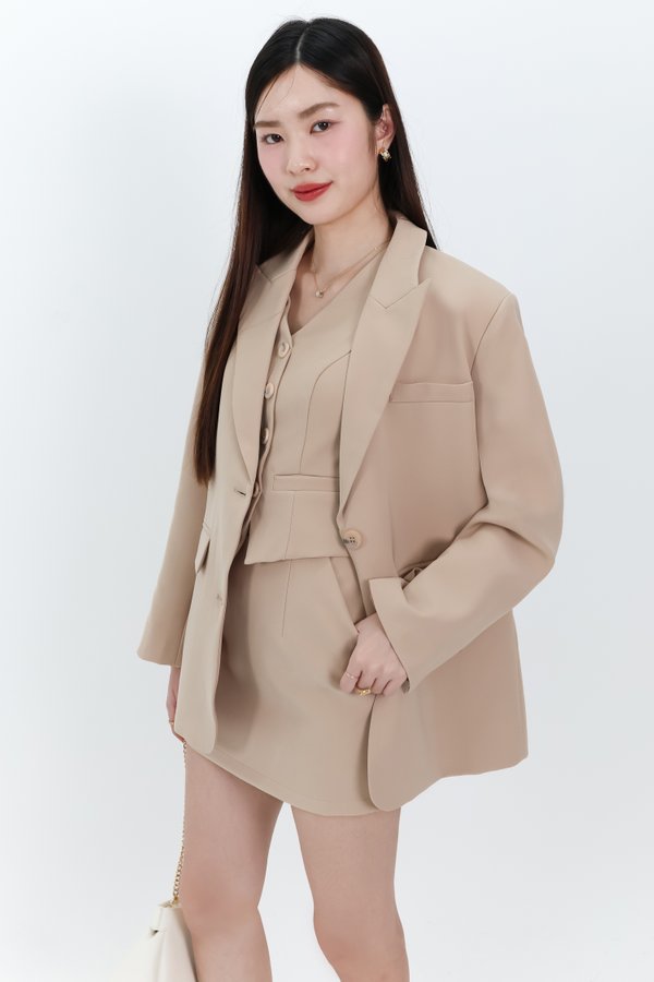 Cassandra Co-ord Blazer in Light Camel Brown