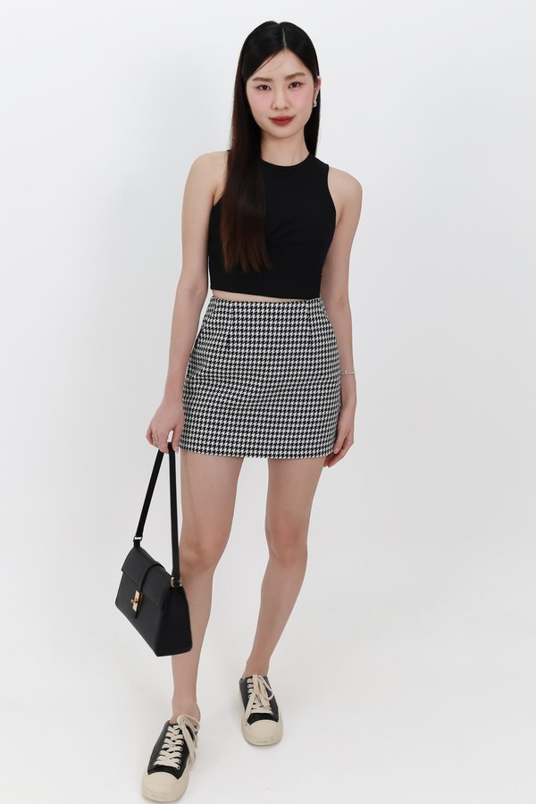 Tenra Twist Tank Top in Black