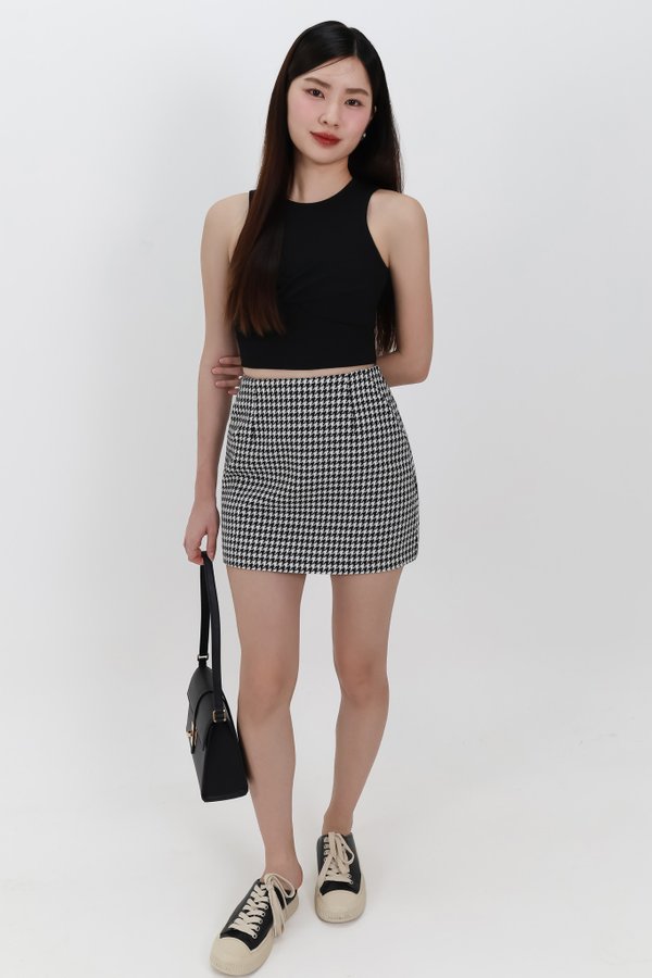 Tenra Twist Tank Top in Black