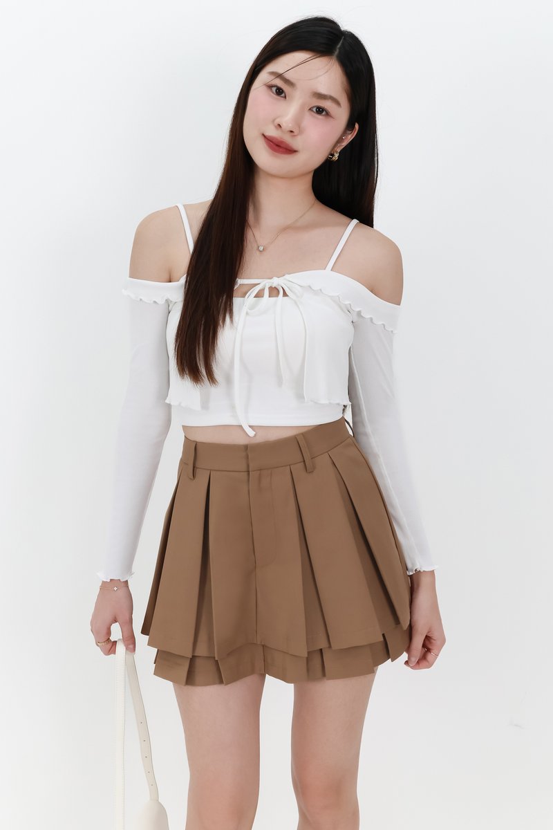 Dahae Double Tiered Pleated Skorts in Brown