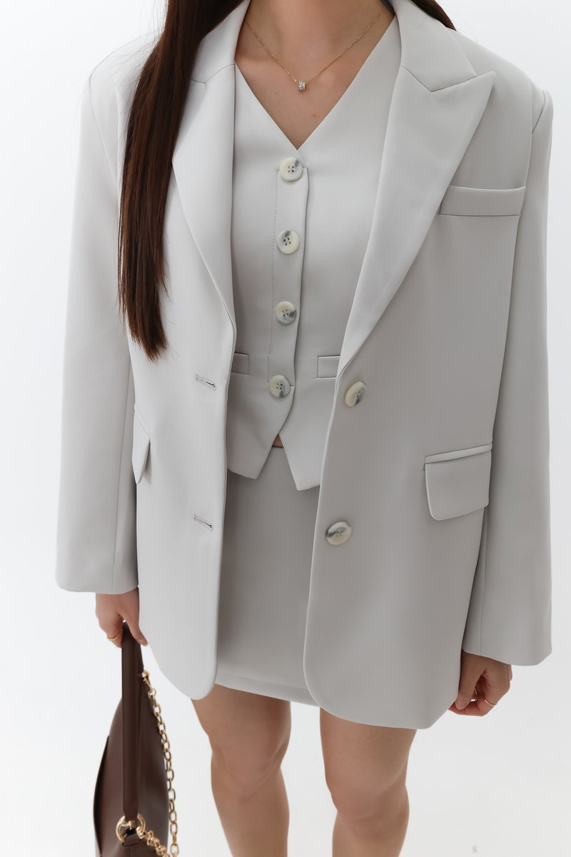 Cassandra Co-ord Blazer in Light Soft Grey Cassandra Co-ord Blazer in Light Soft Grey