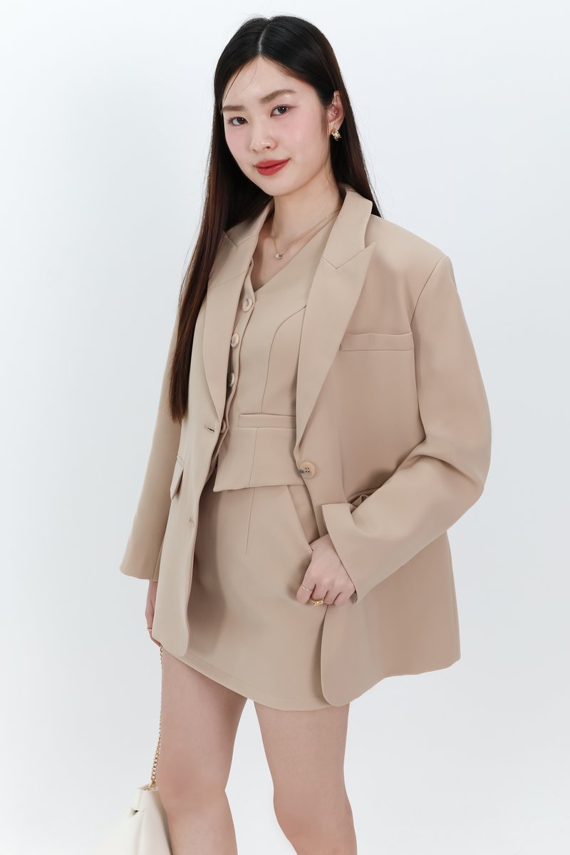 Cassandra Co-ord Blazer in Light Camel Brown