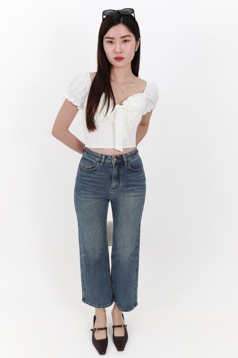 Solla Straight Cut Denim Jeans in Dark Wash ( Petite Length ) Solla Straight Cut Denim Jeans in Dark Wash ( Petite Length )