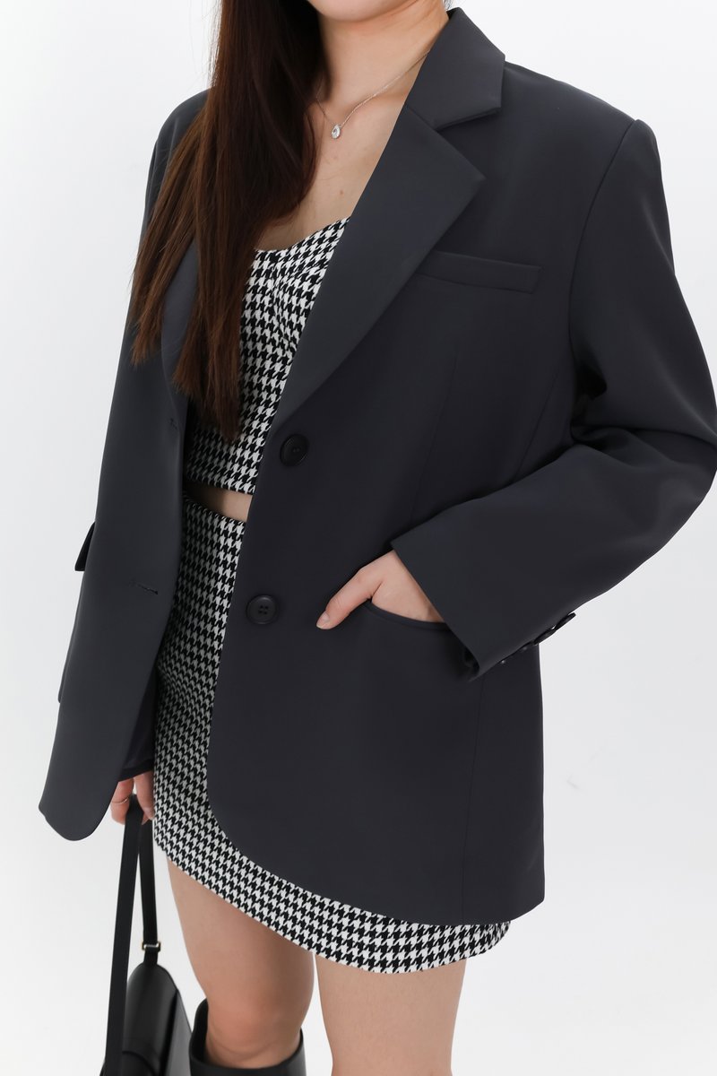 Oran Oversized Blazer in Dark Grey