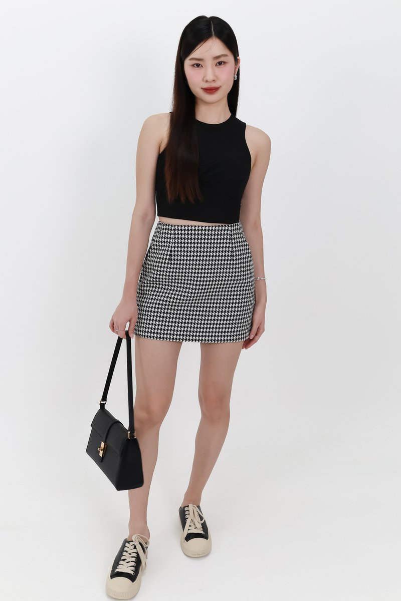 Tenra Twist Tank Top in Black